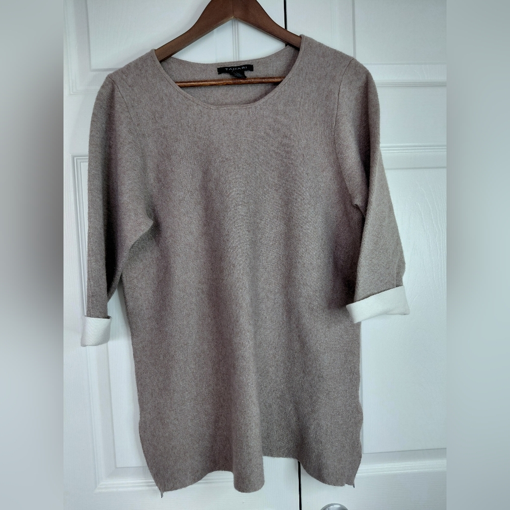 Tahari Beige Knit Top Stretch Size L( XL)